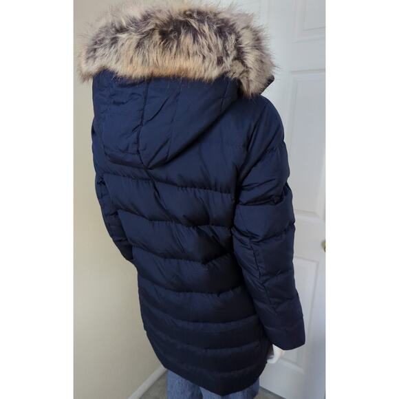 Women's Navy Puffer Coat with Faux Fur Hood - Picture 11 of 11